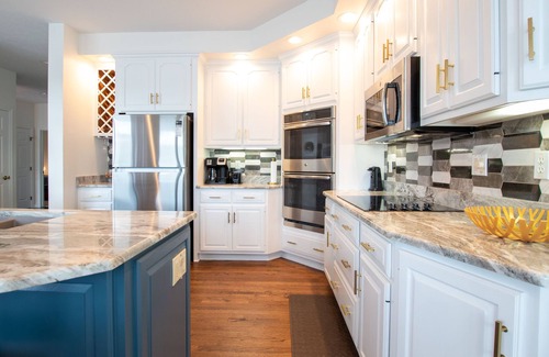 Honeoye House | Southwest Shores Chateau: Lakeside Family Getaway!