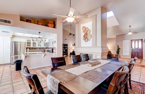 Red Mountain Ranch House | Southwest Style Vacation Home Sleeps 8