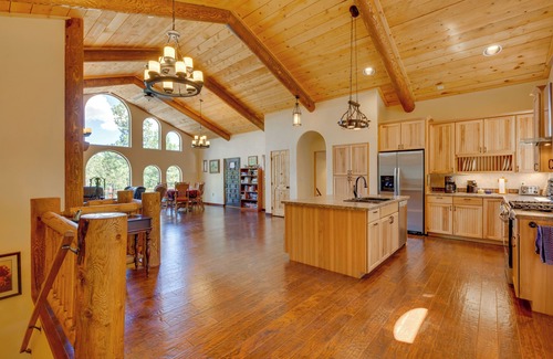 Angel Fire House | Southwestern Angel Fire Abode w/Game Room