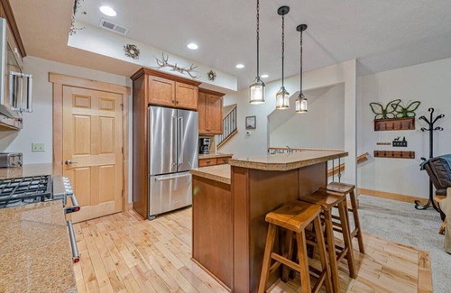 Champion House | Southwinds Ultimate Slope Side Relaxation Spot