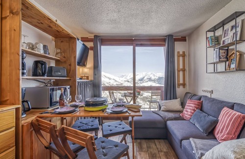 Le Corbier Apartment | Soyouz Vanguard by Interhome