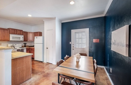 Medical Center District House | SP1 20% OFF New 3BR Home for Families or Large Groups 5-mins from Methodist