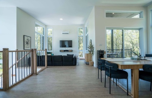 Weedon Ski Chalet | Spa & Adventure - Chalet Valikas
