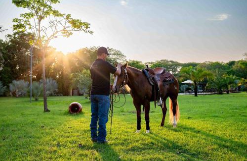 Acorizal Hotel | Spa Agua Milagrosa