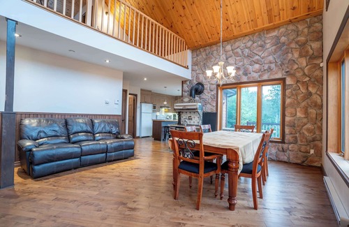 Saint Come Ski Chalet | Spa and Game room - La Descente