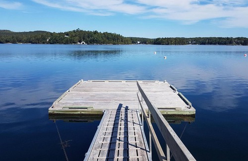 Masons Point House | Spacious family-friendly oceanfront house, minutes from all amenities.