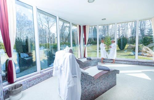 Frantiskovy Lazne Hotel | Spa Hotel Diana