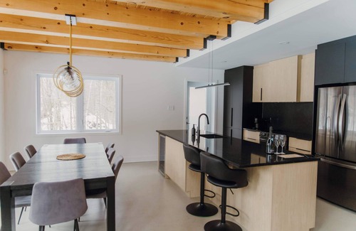Chertsey Ski Chalet | Spa & Lili Lake - Le Boreas