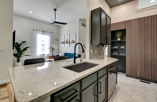 Indianapolis House | Spa Oasis in Fountain Square