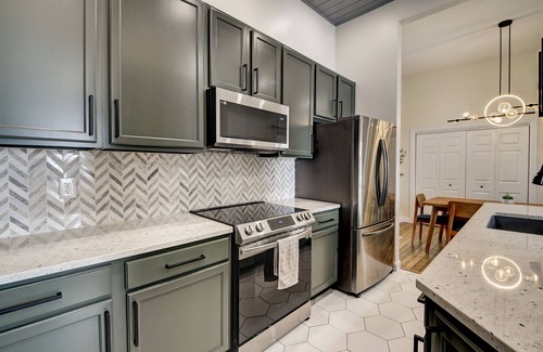 Indianapolis House | Spa Oasis in Fountain Square