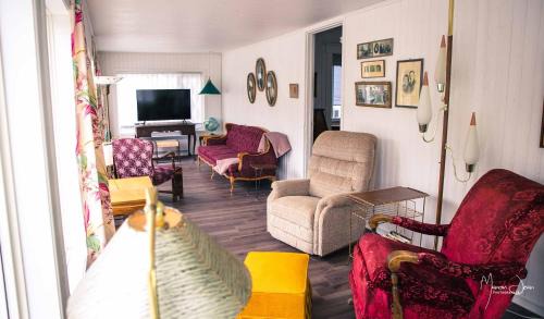 Trois-Pistoles Ski Chalet | Spa & Pool Table - Le Parvis