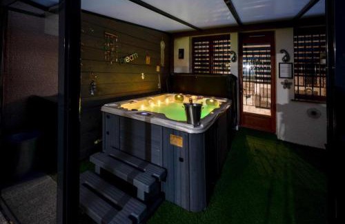 Aucamville House | Spa privatif Toulouse Jacuzzi
