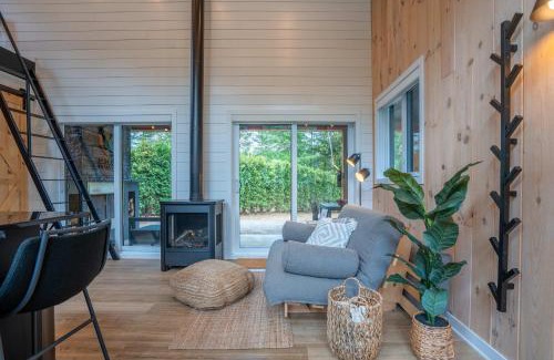 Mauricie Ski Chalet | Spa & River - L'ecureuil