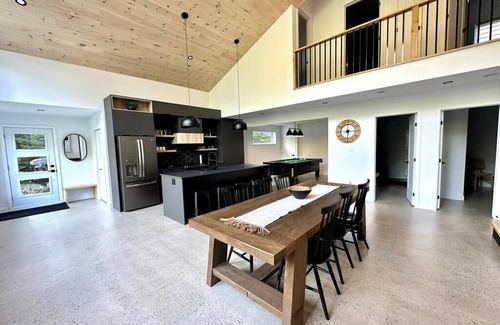 Entrelacs Ski Chalet | Spa, River, Pool Table - Chalet Ombre & Lumiere