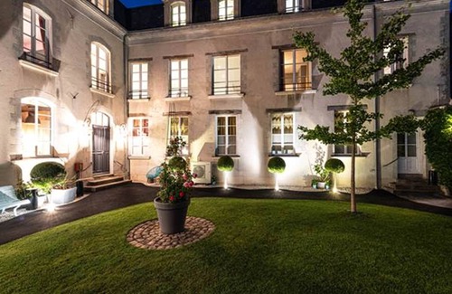 Saint-Serge Apartment | Spa Rosa Rosae Apartment