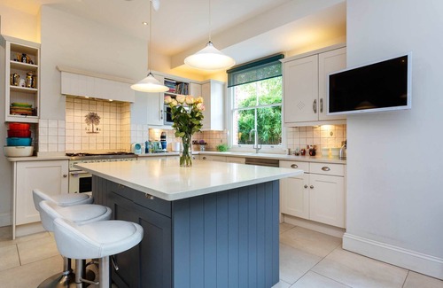 St. Helen's House | Space and Splendour, by Veeve