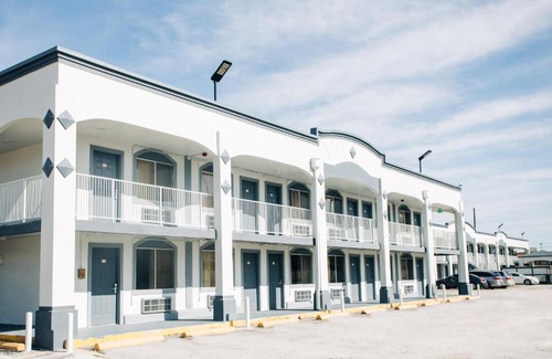 Northside Hotel | Space City Inn