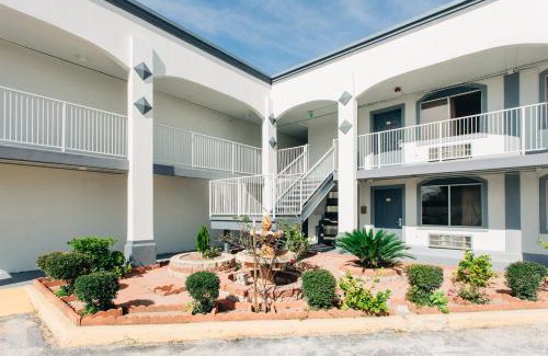 Northside Hotel | Space City Inn