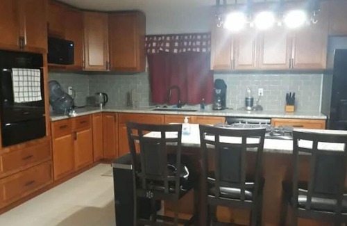 Lucaya House | Space for the family, 4 bedroom private home.