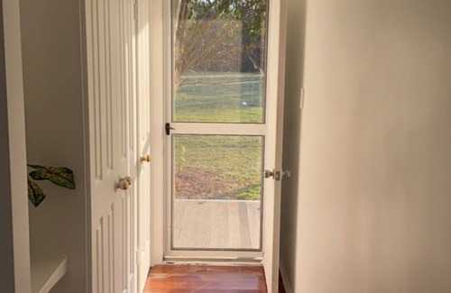 Oxley Island House | Space to be free