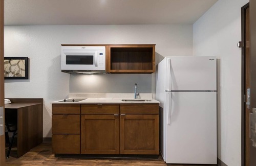 Rockledge Hotel | Space w/Full Kitchen Ideal for Work Trips or Long Florida Beach Stays - 2 Rooms