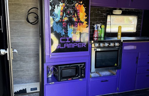 Barker House | Spacecity Glamper RV