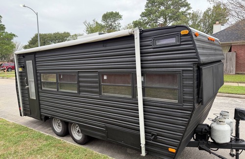 Barker House | Spacecity Glamper RV