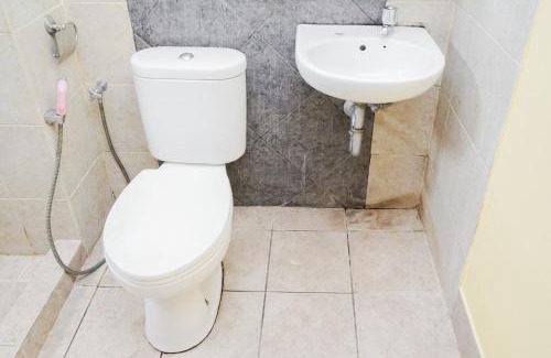 Panunggangan Utara Apartment | Spacey 2BR Apartment at Great Western Resort By Travelio