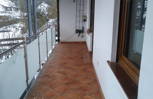 Auerbach in der Oberpfalz Apartment | Spacious vacation apartment at the gateway to Franconian Switzerland