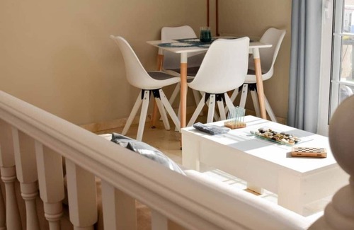 Caleta de Fuste Apartment | Spacious 2 bedroom duplex apartment in central Caleta de Fuste