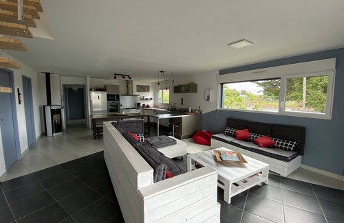 Saint-Gilles-Croix-de-Vie House | Spacious modern house with spa - 5min by bike to the wild Jaunay beach