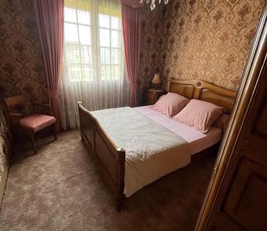 Luche-Pringe House | Spacieuse maison de village