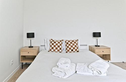Colombes Apartment | Spacieux 3 chambres avec balcon - Colombes