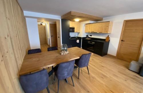La Chapelle-d'Abondance Apartment | Spacieux et Moderne Appartement de 67m² à La Chapelle-d'Abondance, Balcon Exposé Ouest - FR-1-692-94