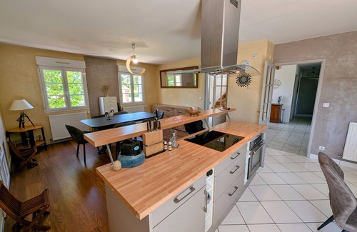 Fretigney-et-Velloreille Cottage | Spacious cottage in Fretigney with garden and billiard, ideal for 8 people