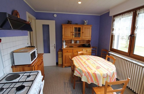 Saulxures-sur-Moselotte Cottage | Spacious Cottage Near Lake Moselotte with Baby Equipment, Pet-Friendly, and Winter Sports Nearby