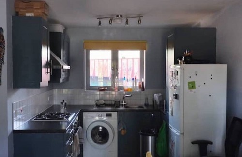North Kensington Apartment | Spacious 1-bed flat in near Portobello Road