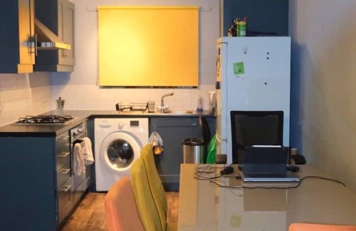 North Kensington Apartment | Spacious 1-bed flat in near Portobello Road