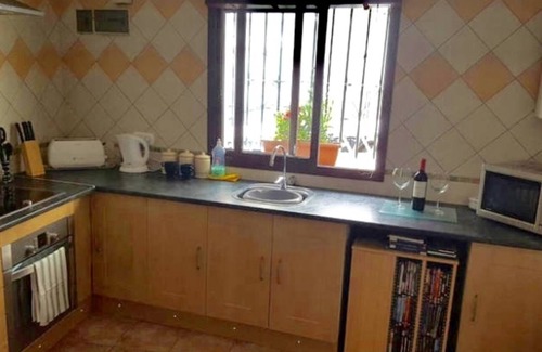 Casarabonela House | Spacious 1 bedroom apartment in the heart of Casarabonela