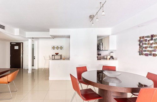 Bal Harbour Apartment | Spacious 1 Bedroom-1 Bathroom with Terrace Steps Away from Bal Harbour Beach