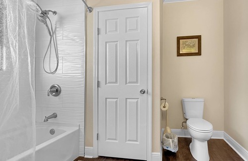 Gentilly Terrace House | Spacious 1-BR with modern upgrades—perfect for a comfortable and stylish stay!