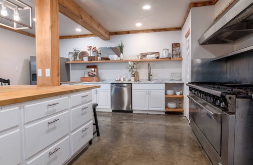 Idaho County Cabin | Spacious 11 Bdrm Lodge on edge of Clearwater Ntl Forest