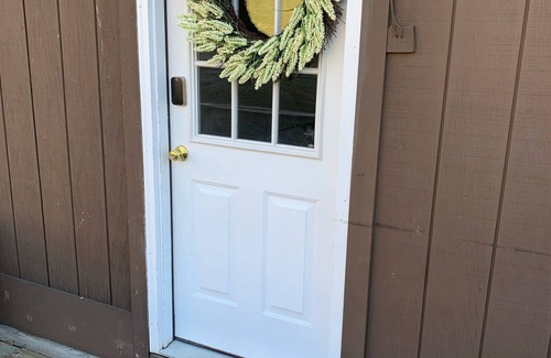 Parkersburg Apartment | Spacious 1200 sq. foot Townhome