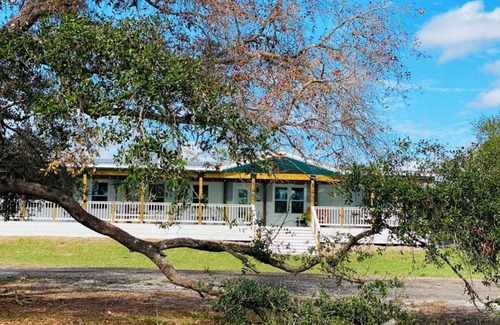 Clewiston House | Spacious 125 Acres Country House