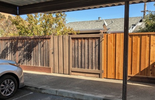 Niles District House | Spacious 1B Townhome with huge yard and AC in lovely Fremont