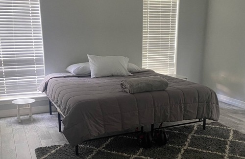 Dickinson House | Spacious 2 acre house in between Houston and Galveston