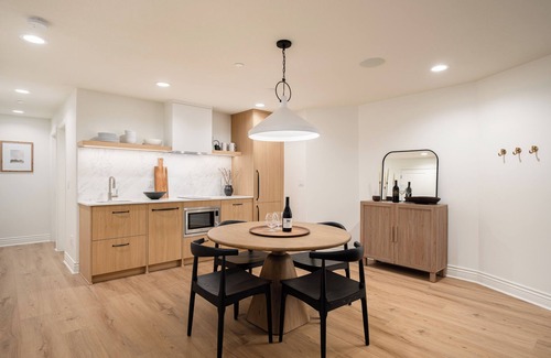 Shaughnessy House | Spacious 2-BDRM near Sunsets, Beach + City Life