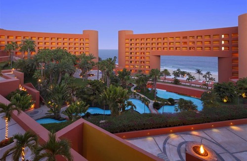 Santa Rosa Villa | Spacious 2 Bedroom 2 bath villa, private beach