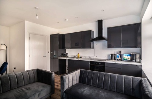 Crosby Apartment | Spacious 2 Bed Apartment in Waterloo, Liverpool