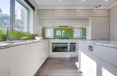 Cremorne Apartment | Spacious 2-Bed Apartment Close to City
